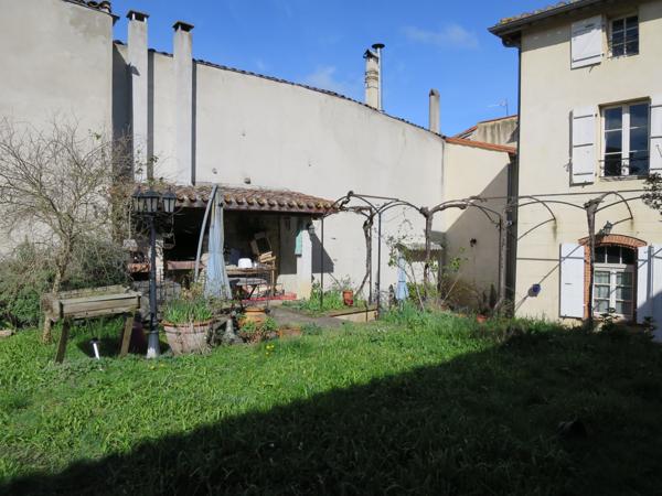 Belpech (11420) Superbe Maison De Maître Et De Village