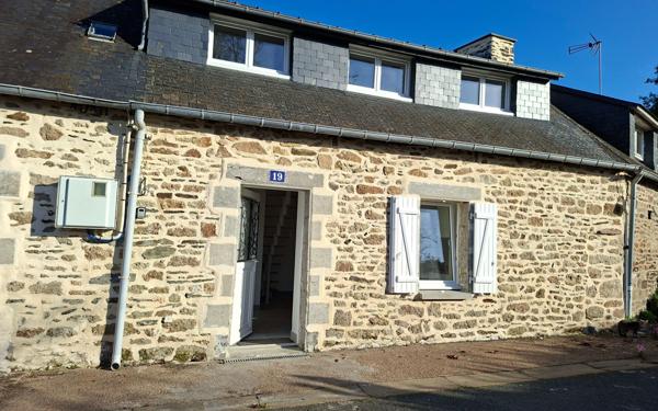 Maison à louer    2 pièces •  Plouguernével