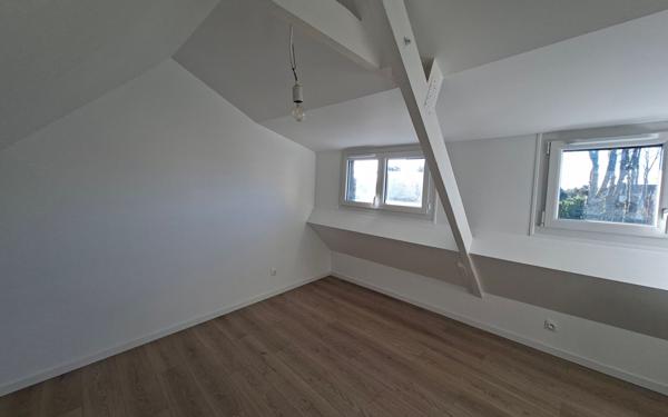 Maison à louer    2 pièces •  Plouguernével