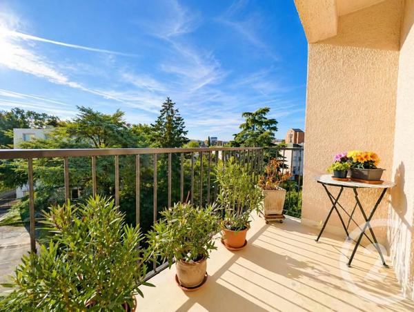 Appartement F3 à vendre  3 pièces - 56 m 2   ROSNY SOUS BOIS  - 93