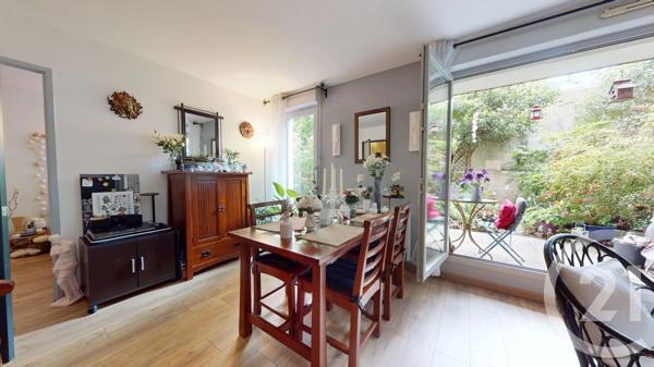 Appartement F2 à vendre  2 pièces - 42,81 m 2   IVRY SUR SEINE  - 94