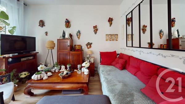 Appartement F2 à vendre  2 pièces - 42,81 m 2   IVRY SUR SEINE  - 94
