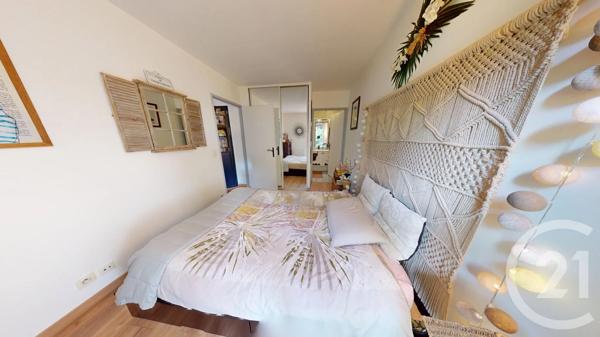 Appartement F2 à vendre  2 pièces - 42,81 m 2   IVRY SUR SEINE  - 94