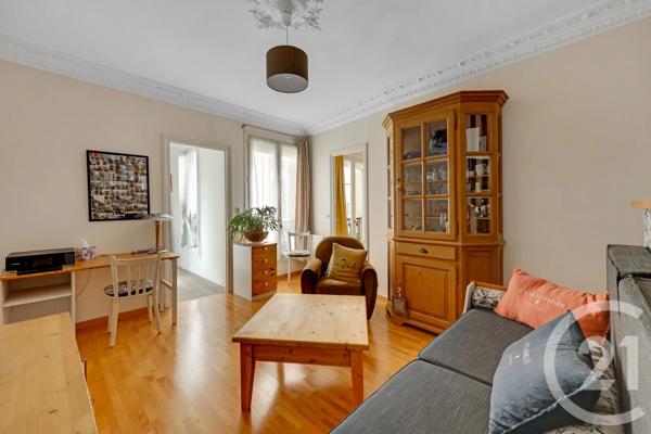Appartement F2 à vendre  2 pièces - 42,81 m 2   IVRY SUR SEINE  - 94