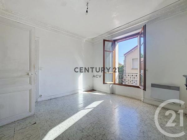 Appartement F2 à vendre  2 pièces - 42,81 m 2   IVRY SUR SEINE  - 94