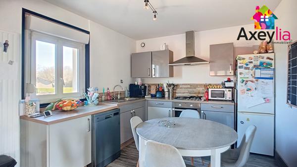 La Motte-Saint-Jean (71160) Maison avec 3 chambres, piscine et terrain.