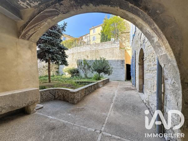 Maison à vendre 6 pièces 201 m² Malaucène