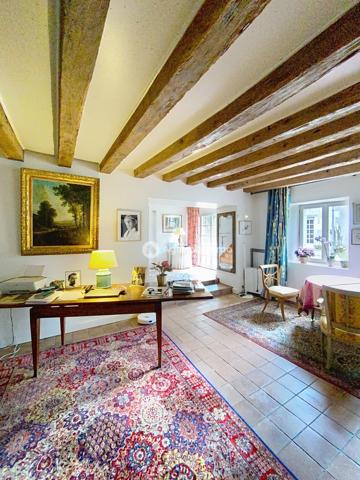 À vendre - Maison, 7 pièces située à Bléré (37150)