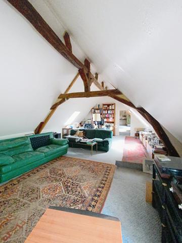 À vendre - Maison, 7 pièces située à Bléré (37150)