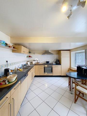 À vendre - Maison, 7 pièces située à Bléré (37150)