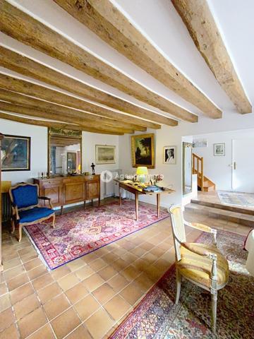 À vendre - Maison, 7 pièces située à Bléré (37150)