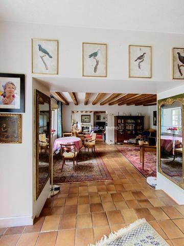 À vendre - Maison, 7 pièces située à Bléré (37150)