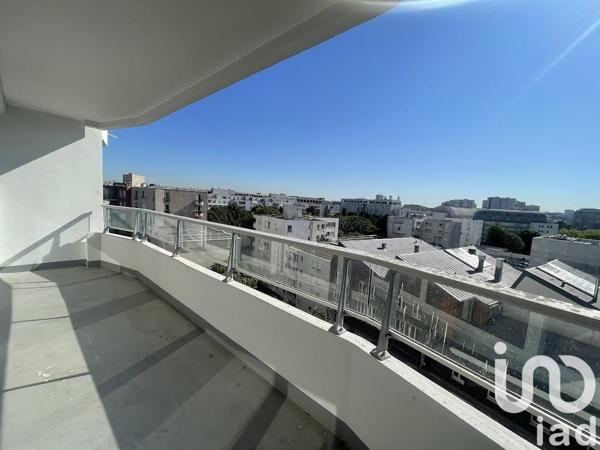 Apartment for sale 2 rooms 45 m² Paris 18