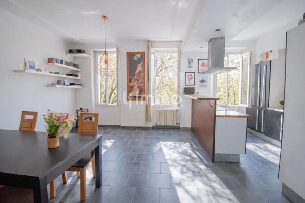 Appartement T3 : 64 m² – Cave – Proche Longchamp / Saint-Charles