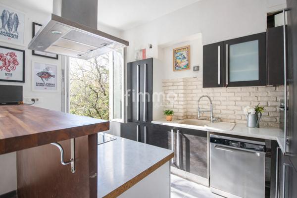 Appartement T3 : 64 m² – Cave – Proche Longchamp / Saint-Charles