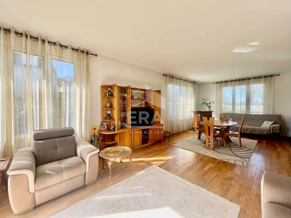 Sèvres Les Bruyères - Maison familiale de 145 m² au sol avec jardin