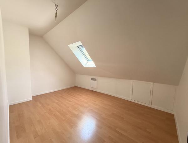 Maison
         6 pièces
        - 96 m² Exclusivité 320 000 € *