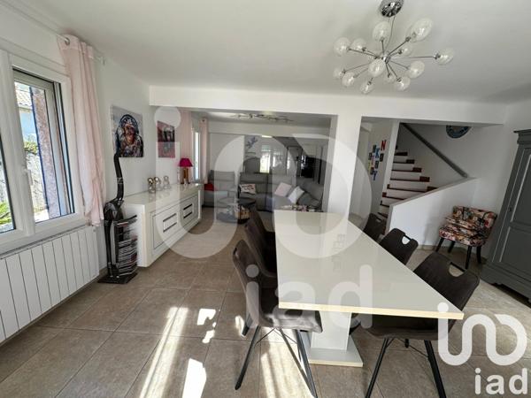 Maison à vendre 5 pièces 95 m² Le Cannet-des-Maures