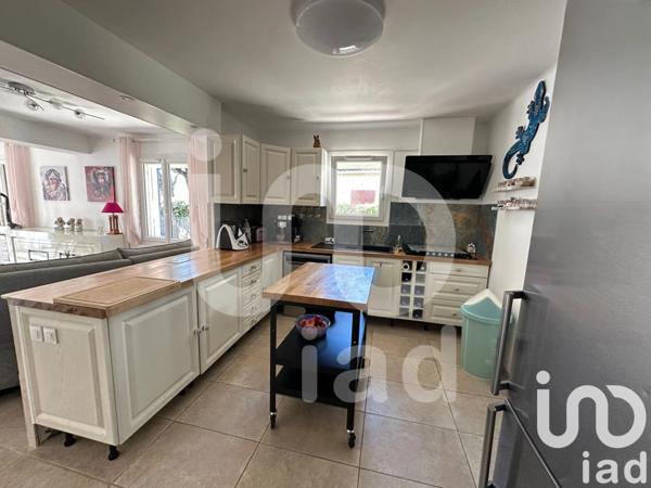 Maison à vendre 5 pièces 95 m² Le Cannet-des-Maures