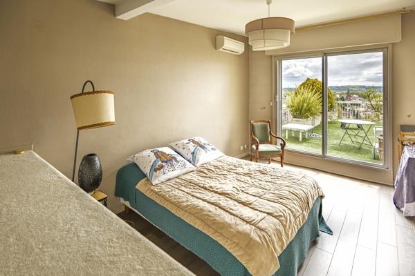 Duplex 6 pièce(s) 4 chambre(s) 185 m²