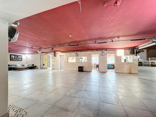 Local commercial 500m²