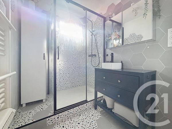 Appartement F3 à vendre  3 pièces - 67,11 m2 MARSEILLE - 13013