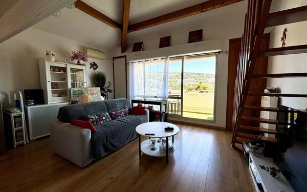 Appartement à vendre    3 pièces • 54,65 m2 Sète