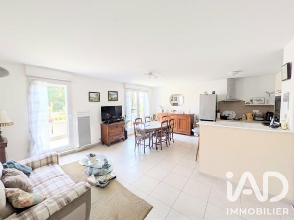 Appartement à vendre 3 pièces 71 m² Saint-Cyr-sur-Loire