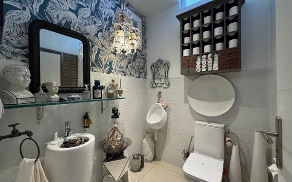 Maison à vendre    10 pièces •  Béziers