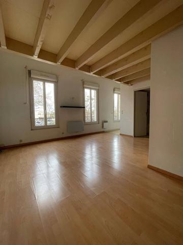 APPARTEMENT T2 ST-BRUNO-ST-VICTOR