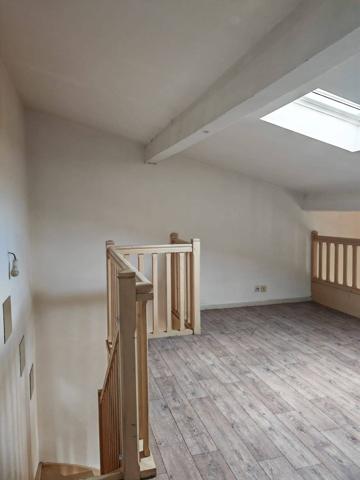 APPARTEMENT T2 ST-BRUNO-ST-VICTOR