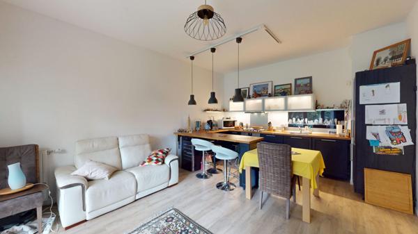 Appartement Chatenay Malabry 3 pièce(s) ; 2 parkings ; Commerces ; T10 ; Creps ; Centre-Ville