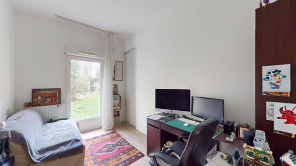 Appartement Chatenay Malabry 3 pièce(s) ; 2 parkings ; Commerces ; T10 ; Creps ; Centre-Ville