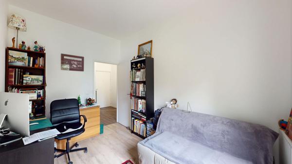 Appartement Chatenay Malabry 3 pièce(s) ; 2 parkings ; Commerces ; T10 ; Creps ; Centre-Ville