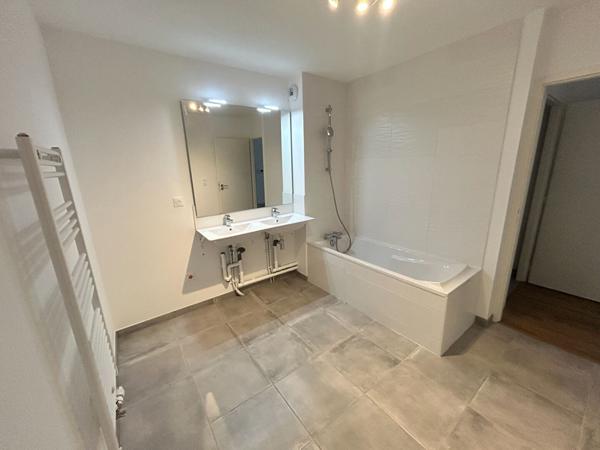 Grand T3 avec balcon