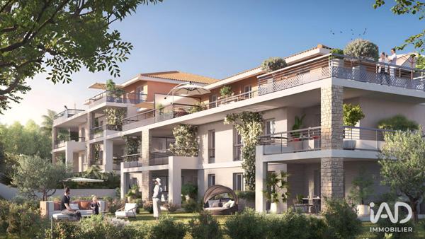 Appartement à vendre 4 pièces 82 m² Vallauris