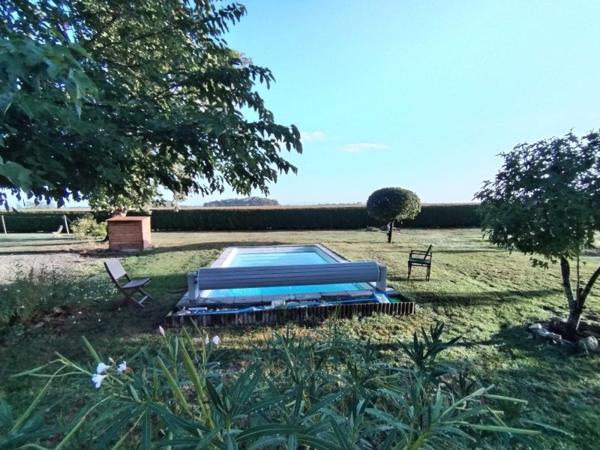 Vente / Maison de plain-pied à Saint-Sever (40500)