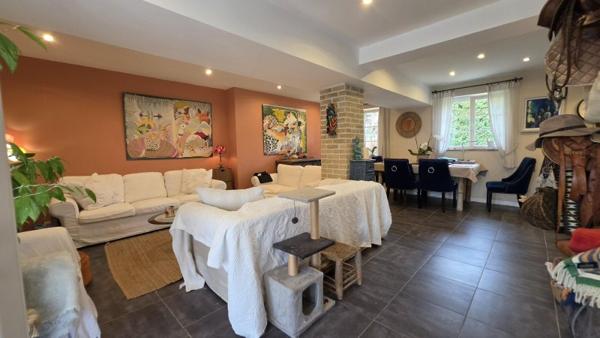 Vente / Maison de plain-pied à Saint-Sever (40500)