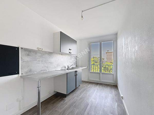 EXCLUSIVITE / SAINT-HERBLAIN BEAUSEJOUR / Appartement 60m² / 2 chambres / ascenseur / cave / parking / DPE en C /