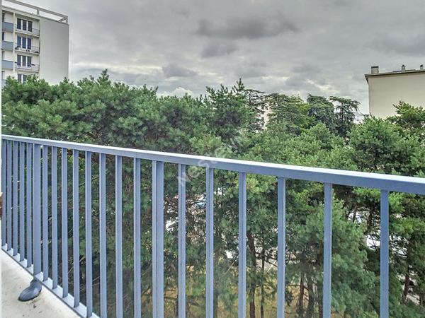 EXCLUSIVITE / SAINT-HERBLAIN BEAUSEJOUR / Appartement 60m² / 2 chambres / ascenseur / cave / parking / DPE en C /