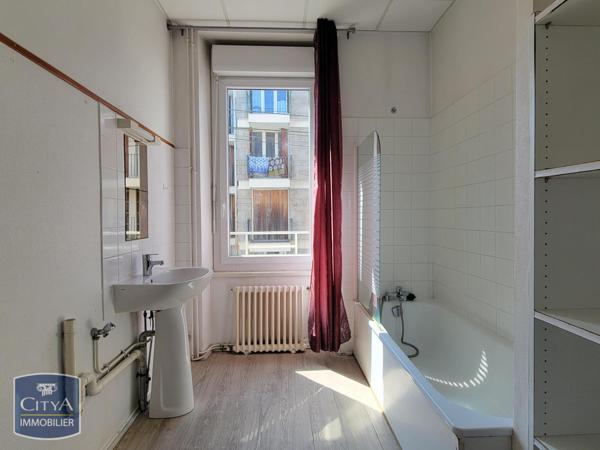 Appartement à louer 3 pièces 59.9m²