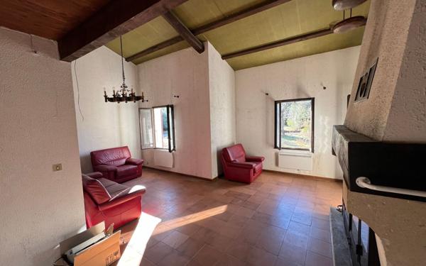 Maison à vendre    6 pièces • 150 m2 Barbentane