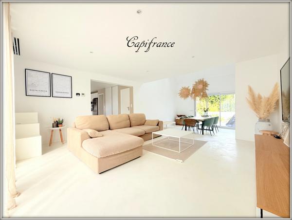 Magnifique maison contemporaine à vendre 7 pièces.