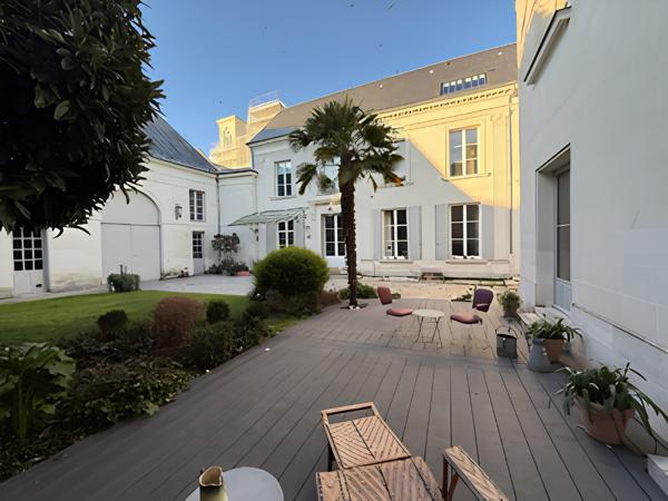 RARE -HOTEL PARTICULIER