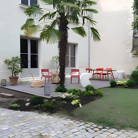 RARE -HOTEL PARTICULIER