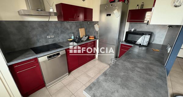 Location Appartement meublé 3 pièces 74 m² - Valence 26000
