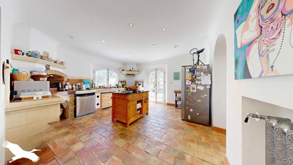 Maison à vendre |                                       Marseille 13 |                                        5 pièces  |  220 m²