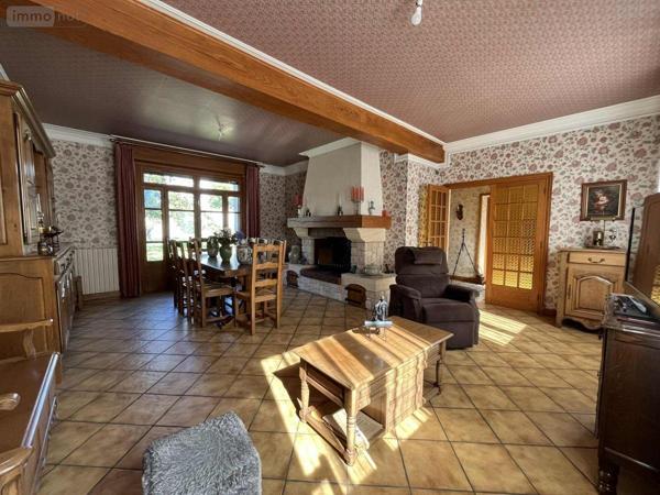 Maison à vendre à Laon dans l'Aisne (02000), ref : 02002-337