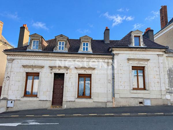 Vente charmante maison de 101.72 m² avec 2 chambres, centre ville de Château-du-Loir (72500)
