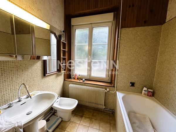 Vente charmante maison de 101.72 m² avec 2 chambres, centre ville de Château-du-Loir (72500)